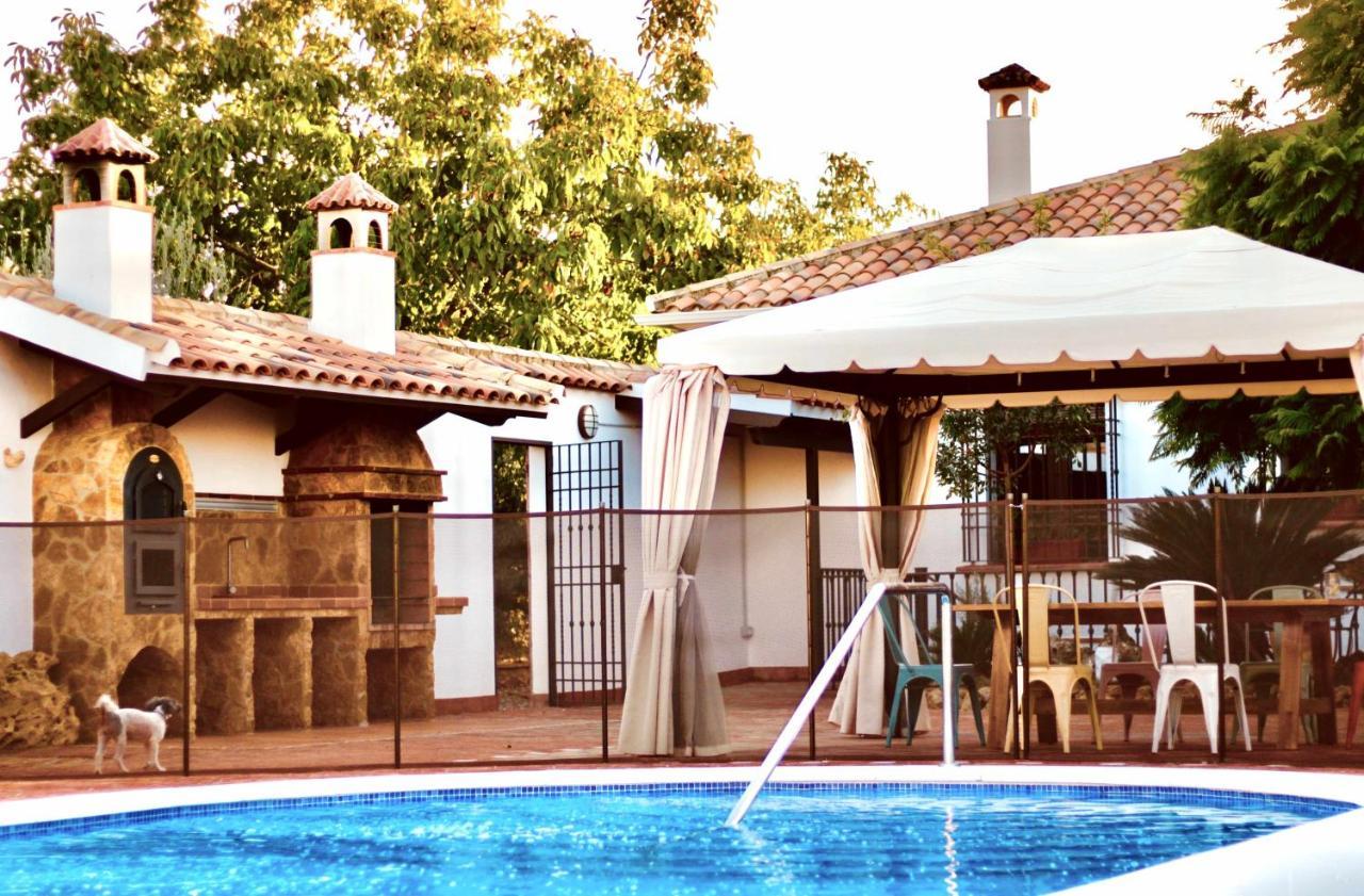 La Garrida Casa Con Encanto Cerca De Cordoba Almodovar del Rio Bagian luar foto